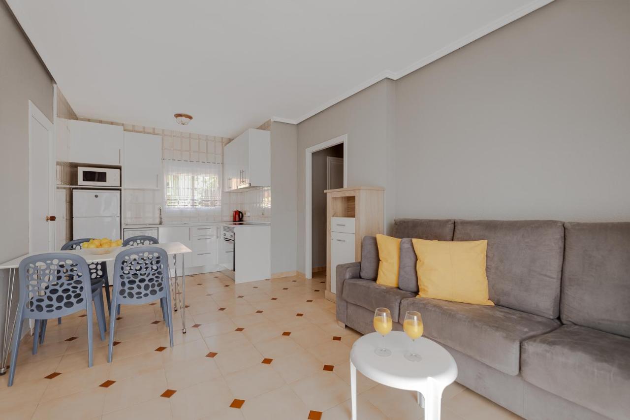 Playa La Mata - Apartamento "Limonka" المظهر الخارجي الصورة