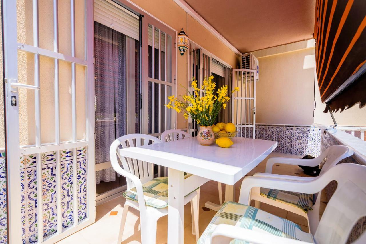 Playa La Mata - Apartamento "Limonka" المظهر الخارجي الصورة