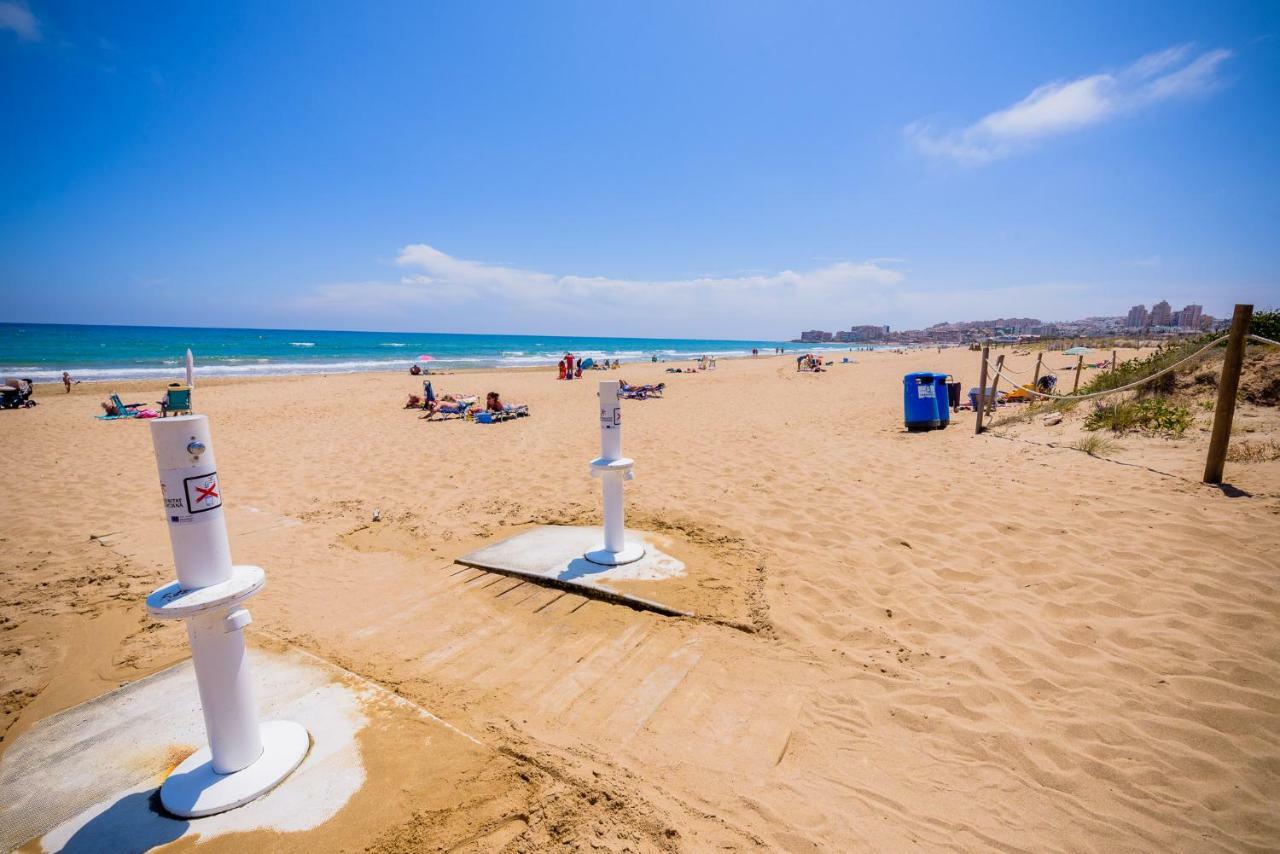 Playa La Mata - Apartamento "Limonka" المظهر الخارجي الصورة